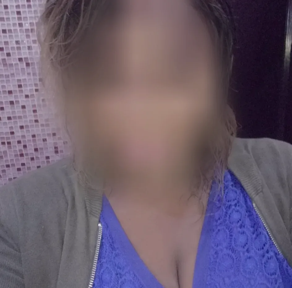 Alba, 27 años